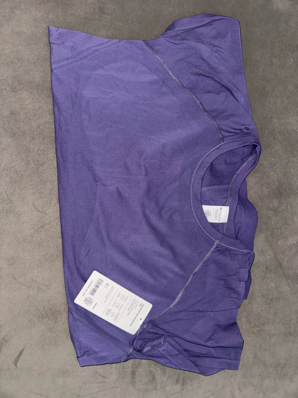 Athleta purple momentous seamless tee